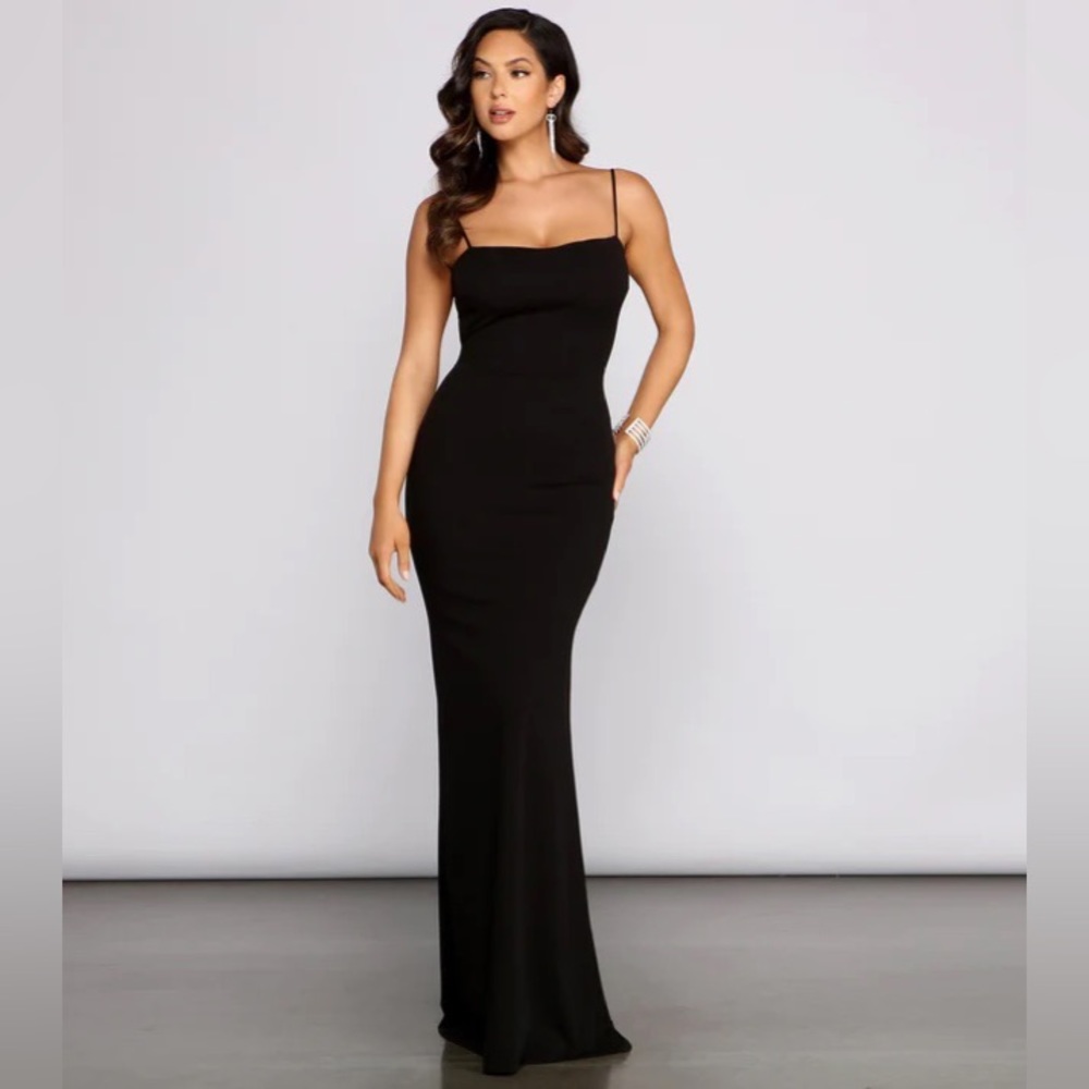 Mikayla Black Formal Backless Mermaid Dress